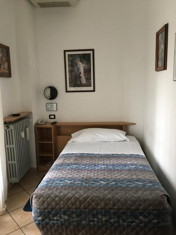 Hotel Dora Torino Dış mekan fotoğraf